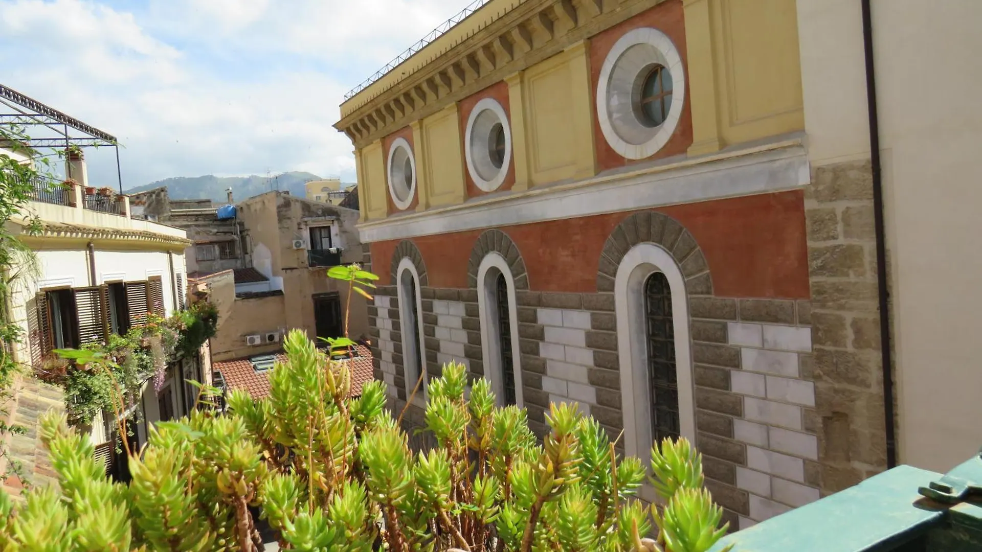 Awesome Terrace And Apartment In The City Centre 팔레르모