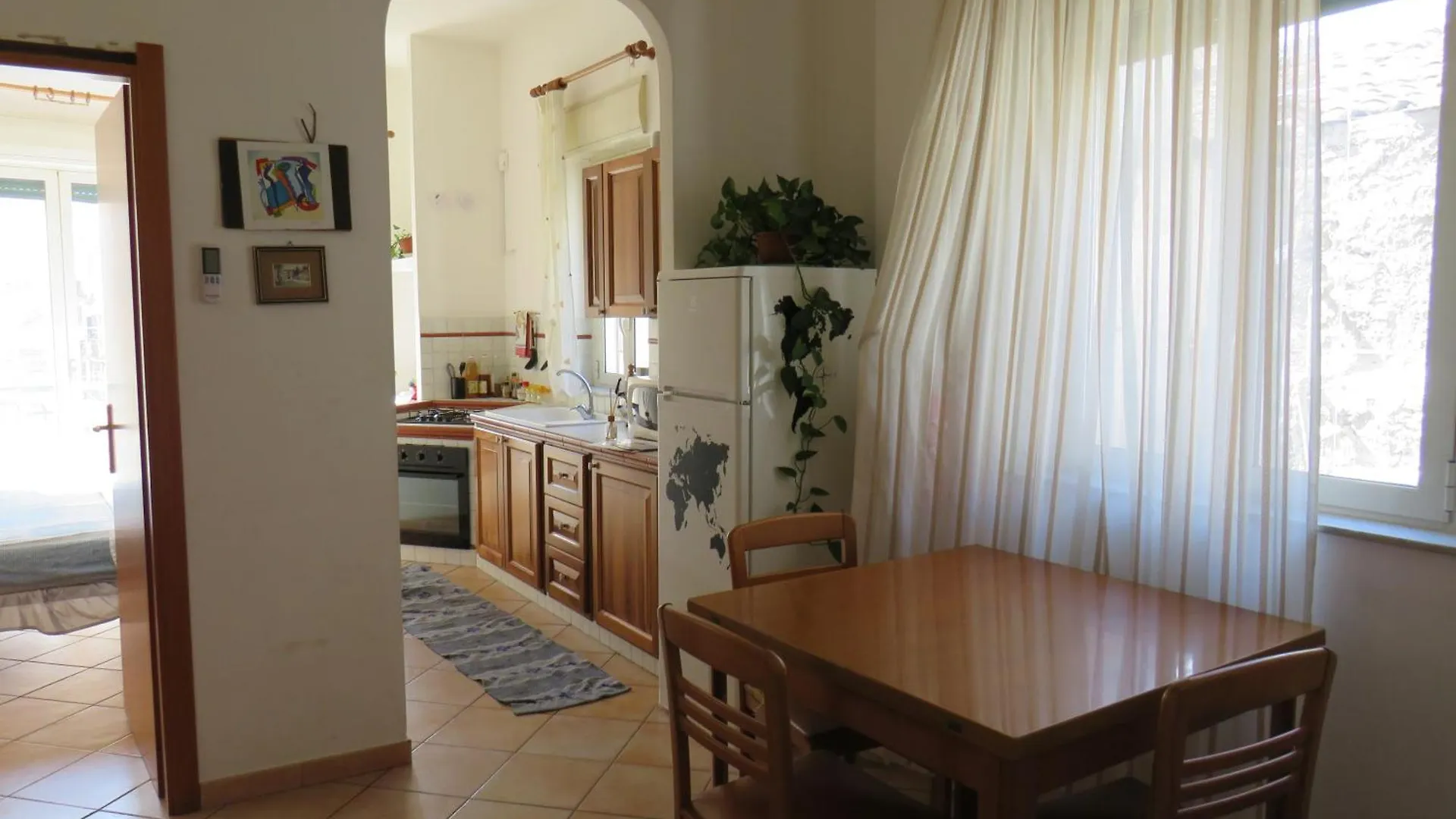 Awesome Terrace And Apartment In The City Centre 팔레르모 0*,  이탈리아