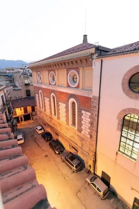 Awesome Terrace And Apartment In The City Centre Palermo