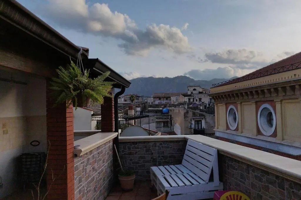 Awesome Terrace And Apartment In The City Centre Palermo Italy