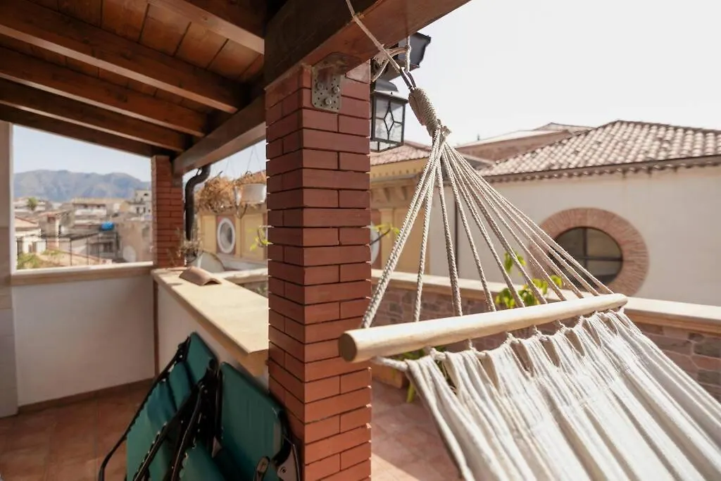 Awesome Terrace And Apartment In The City Centre Palermo