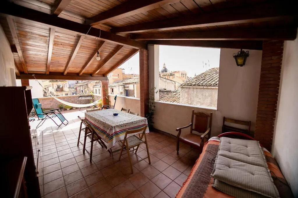 Awesome Terrace And Apartment In The City Centre Palermo